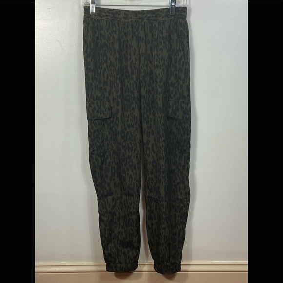 Thml animal print joggers/ankle pants - Picture 1 of 5